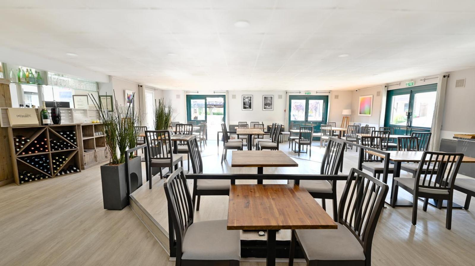 Hotel Les Chevaliers Des Balances Saint-Aubin  Zewnętrze zdjęcie